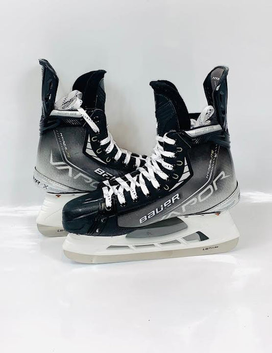 Bauer Hyperlite skates 10D